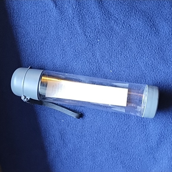 Relativity Water bottle - Picture 2 of 3